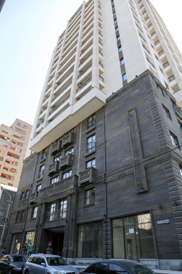 Danube Apartment By Downtown Inn Jerevan Eksteriør billede